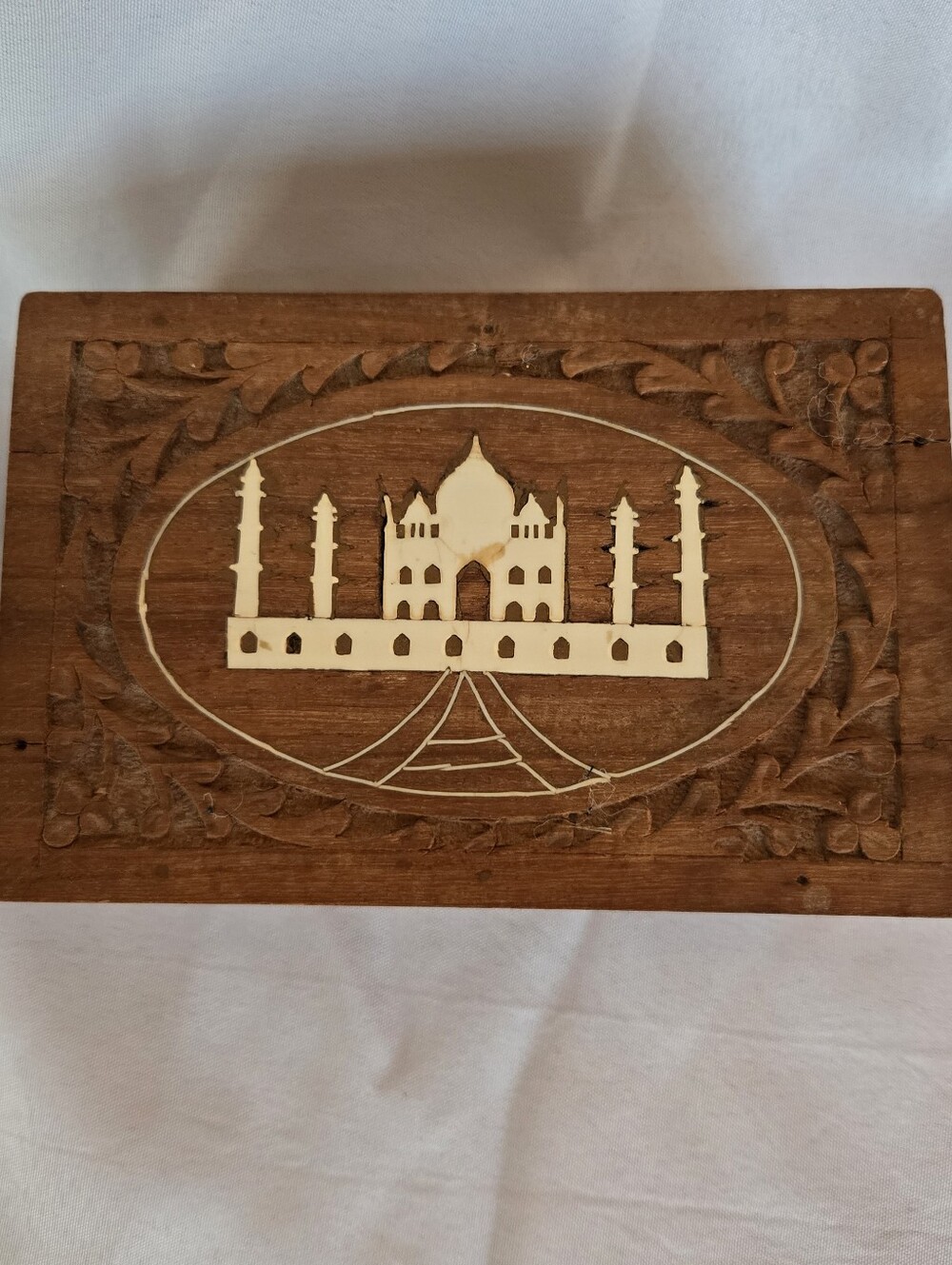 Vintage Hand Carved Wooden Taj Mahal Inlay Trinket Box India